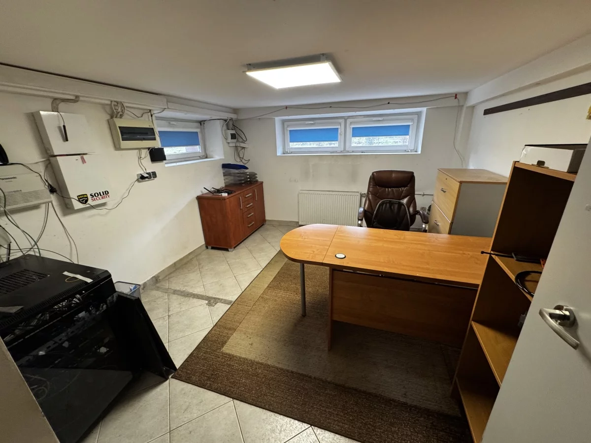 Lokal użytkowy 380,00 m², oferta nr , 833180, Warszawa, Włochy, Włochy, Wałowicka