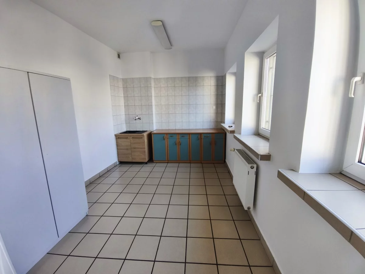 Lokal użytkowy 770,00 m², oferta nr , 831559, Ostrów Wielkopolski, Wrocławska