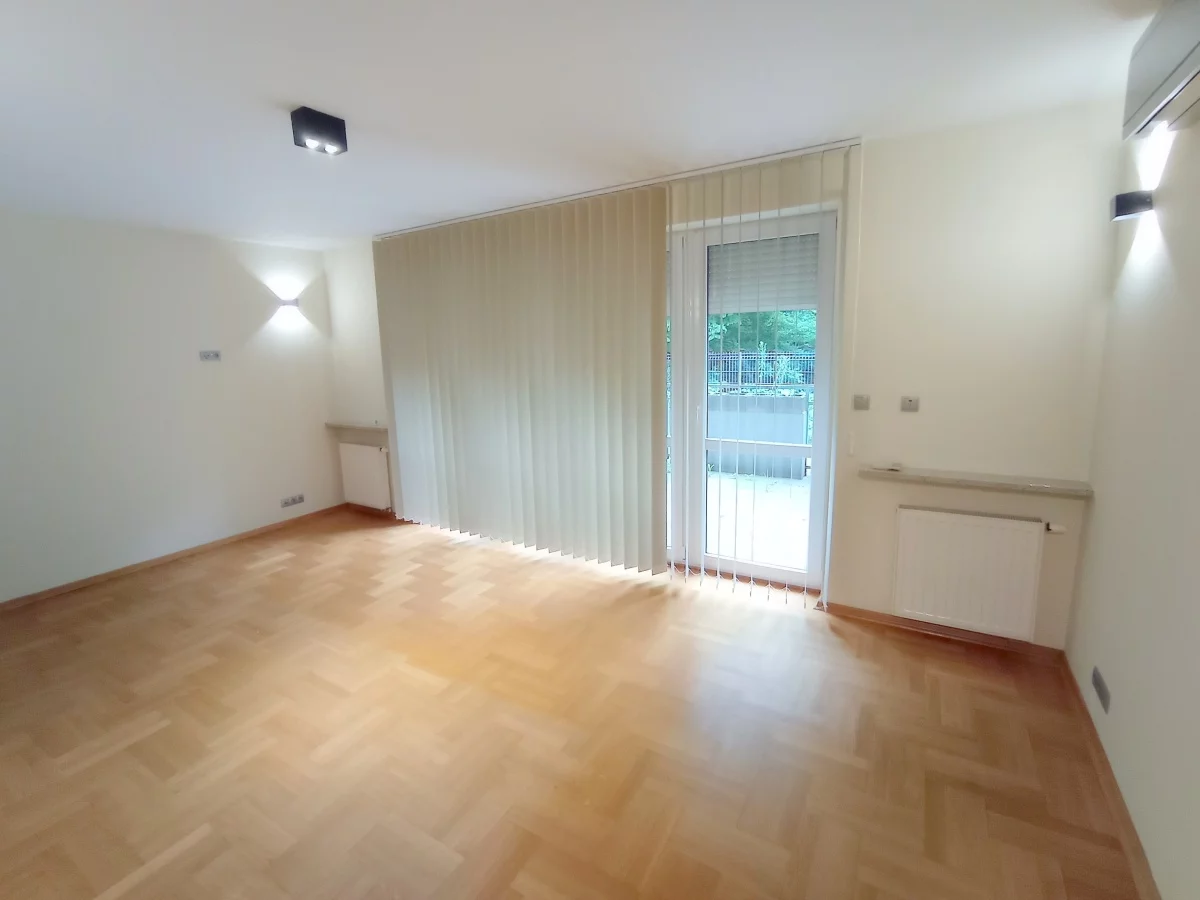 Apartamenty 833603 Kraków Żółtej Ciżemki