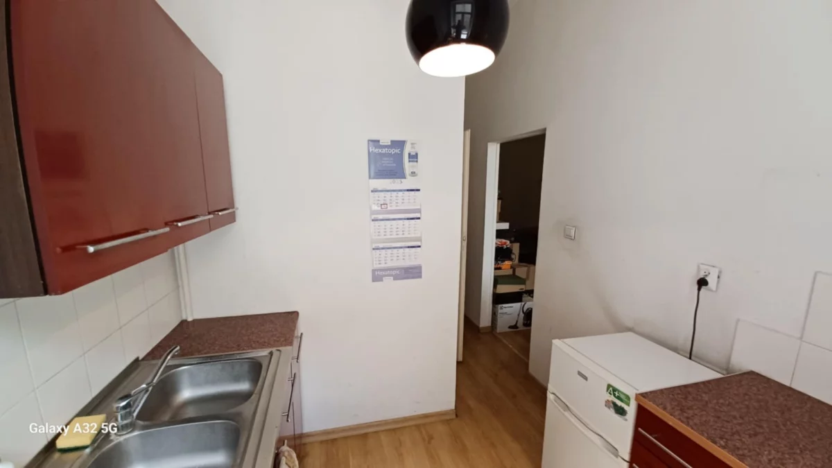 1 pokój, mieszkanie 35,00 m², piętro 2, oferta nr , 834180, Łódź, Śródmieście, Śródmieście, pl. Kościelny