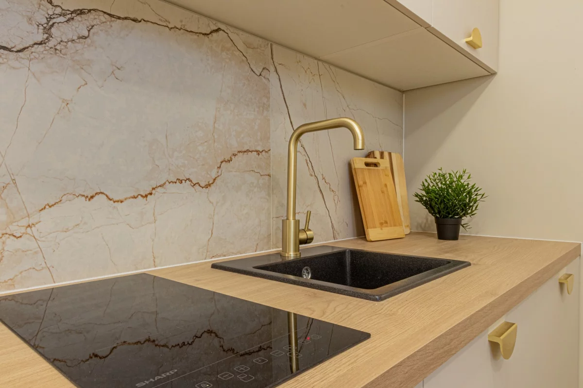 1 pokój, mieszkanie 15,00 m², piętro 3, oferta nr , 833789, Łódź, Śródmieście, Śródmieście, 10 Lutego
