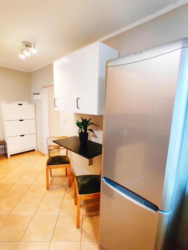 1 pokój, mieszkanie 26,00 m², piętro 1, oferta nr , 833749, Zabrze, Damrota