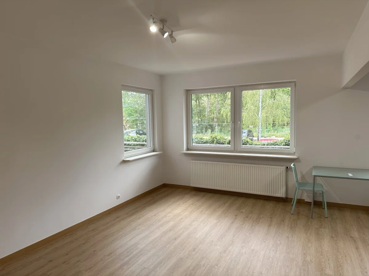 Mieszkanie na sprzedaż, 54,00 m², 2 pokoje, parter, oferta nr 830232