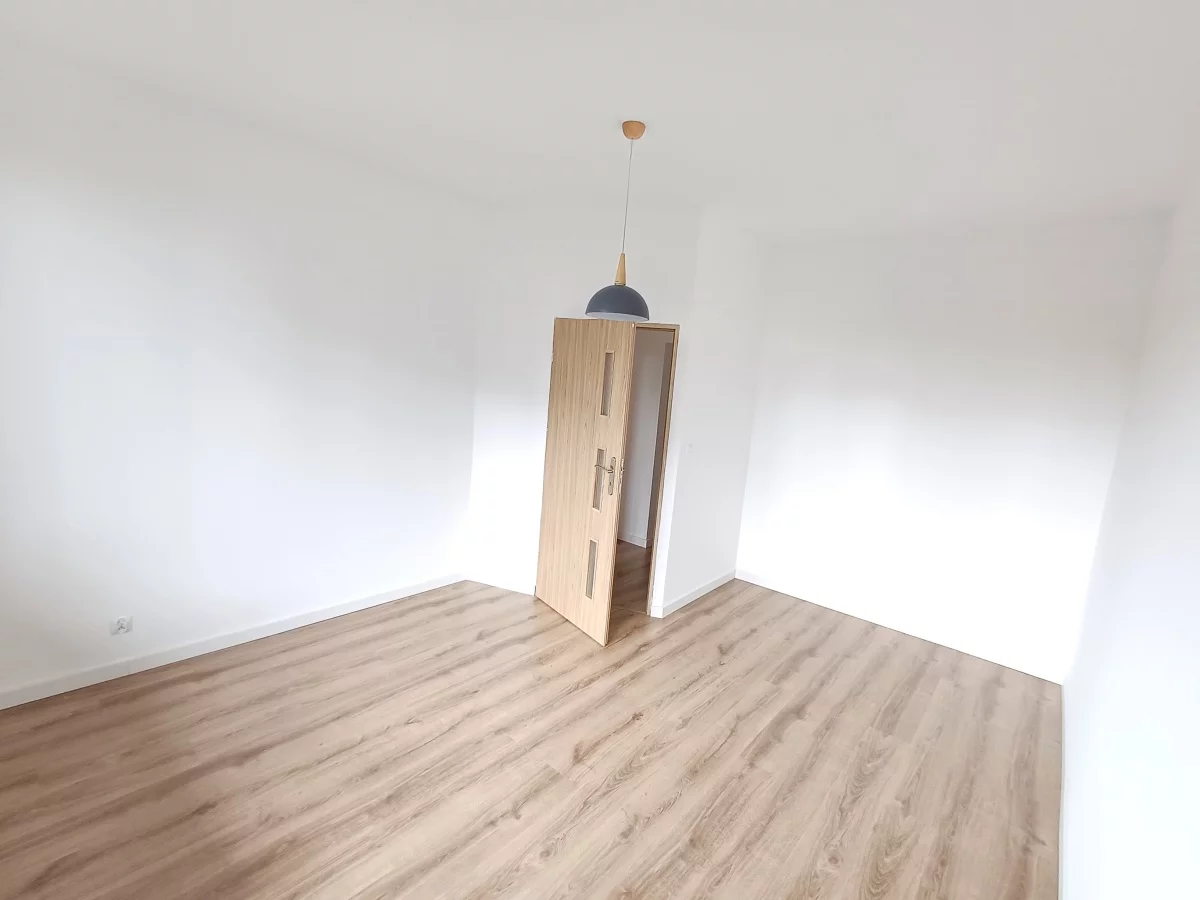 833264 - zdjęcie nr 4