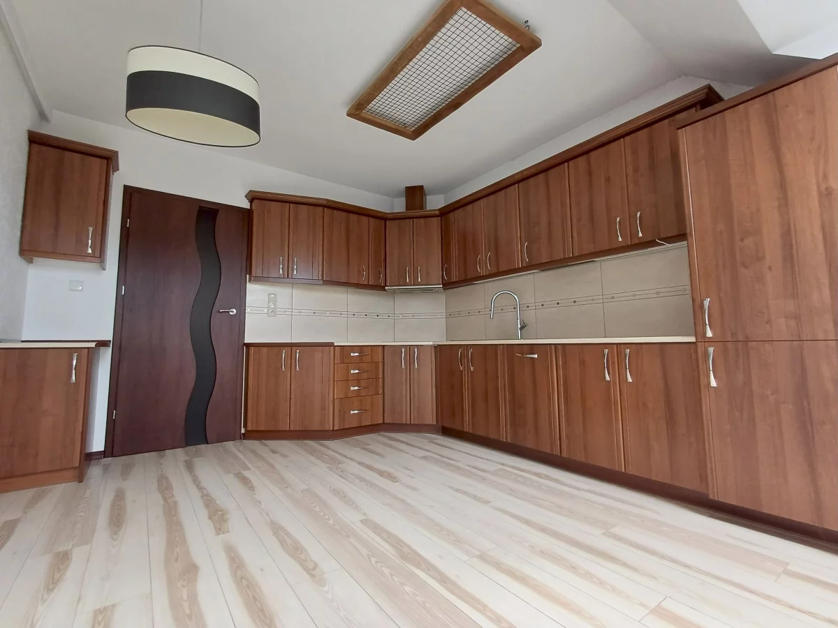 2 pokoje, mieszkanie 75,00 m², piętro 3, oferta nr , 833829, Lębork, Różyckiego