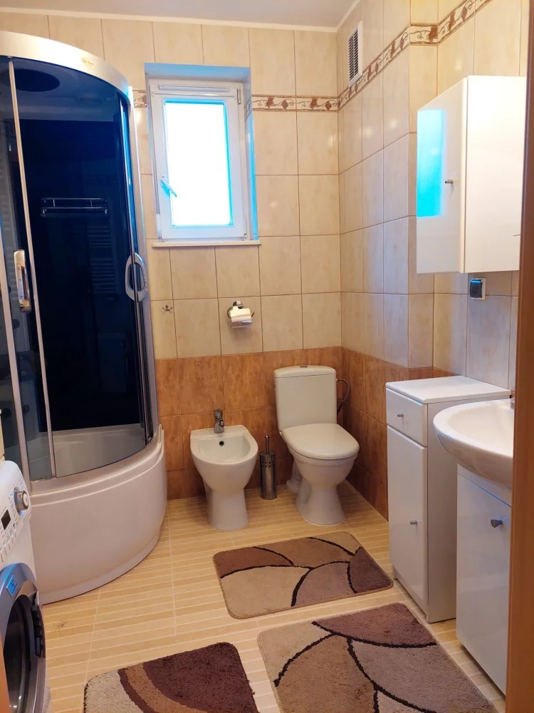 833735 - zdjęcie nr 4