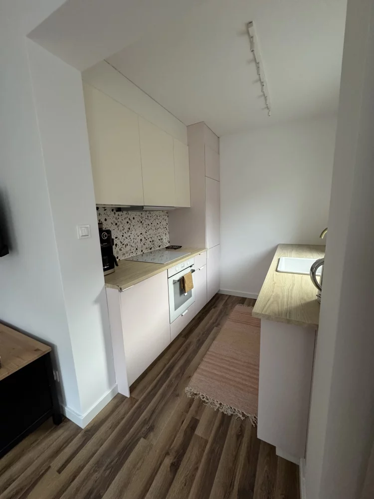 832273 - zdjęcie nr 2