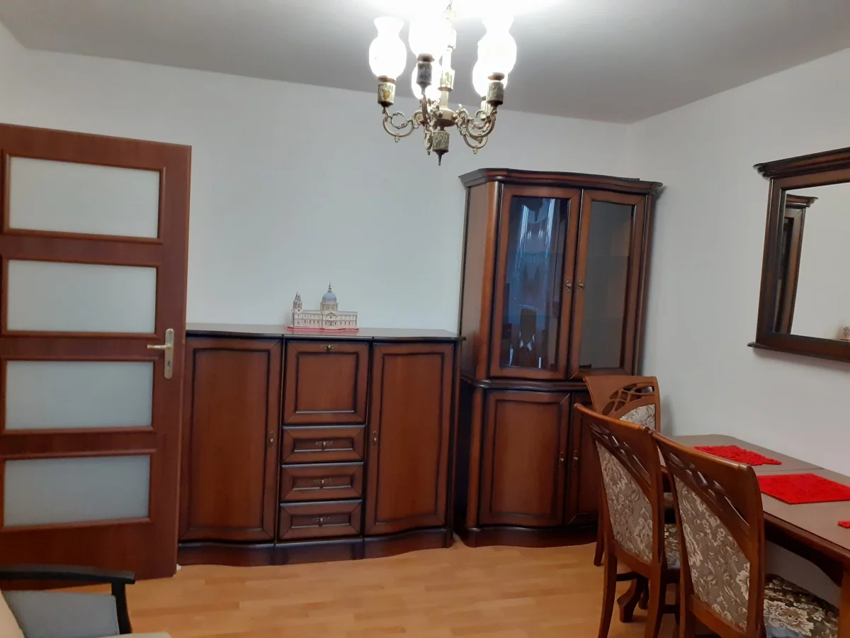 832751 - zdjęcie nr 3