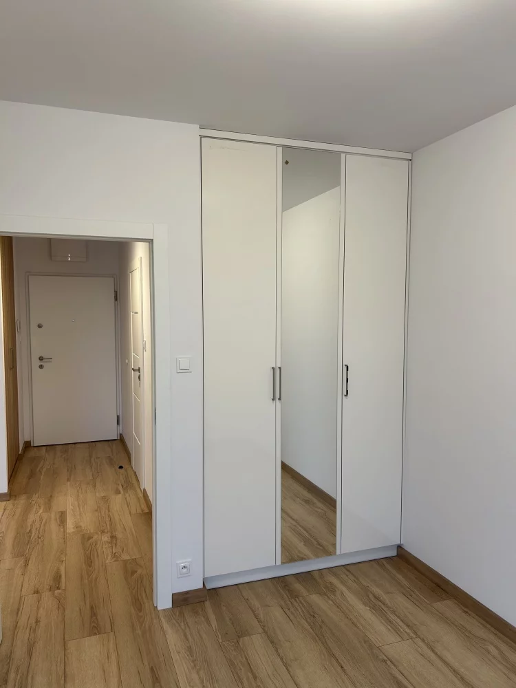 832060 - zdjęcie nr 4