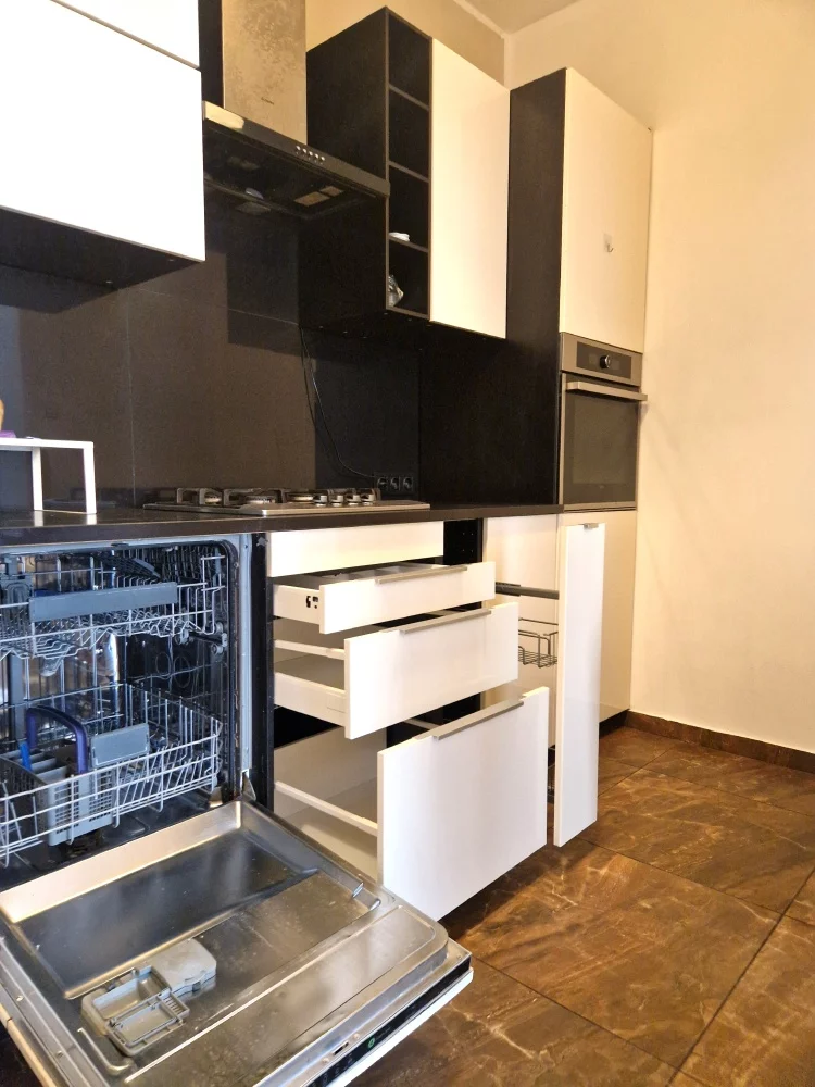 3 pokoje, mieszkanie 77,00 m², piętro 2, oferta nr , 834337, Łódź, 6 Sierpnia