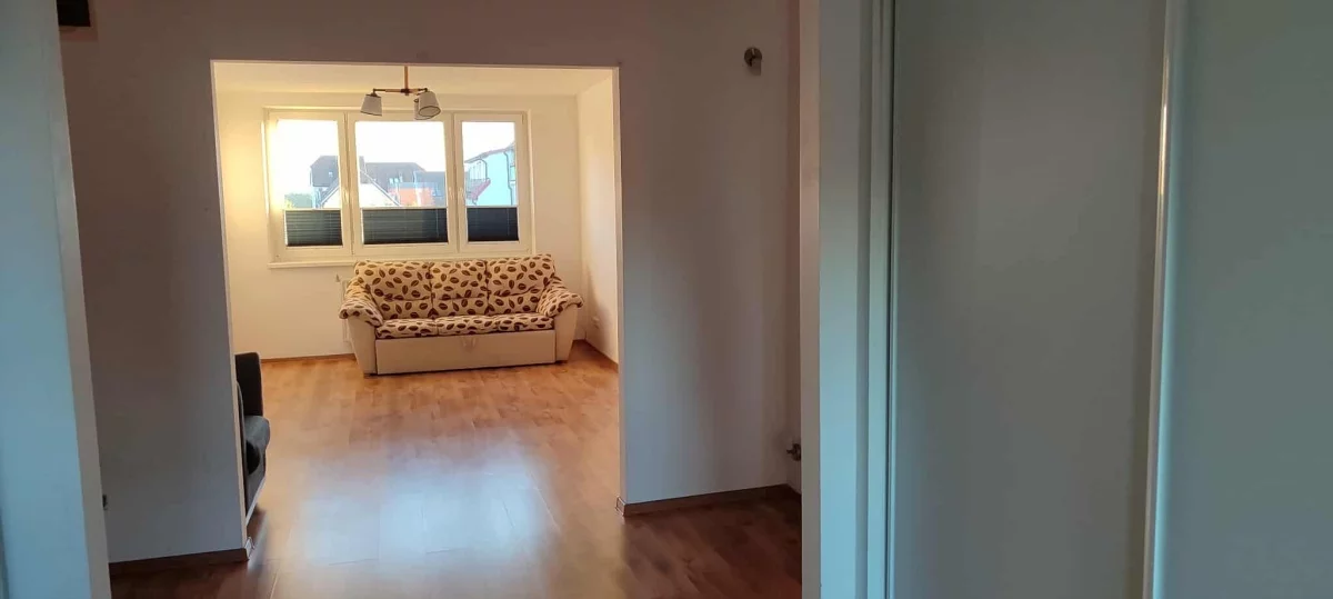 3 pokoje, mieszkanie 66,00 m², piętro 1, oferta nr , 833236, Bytów