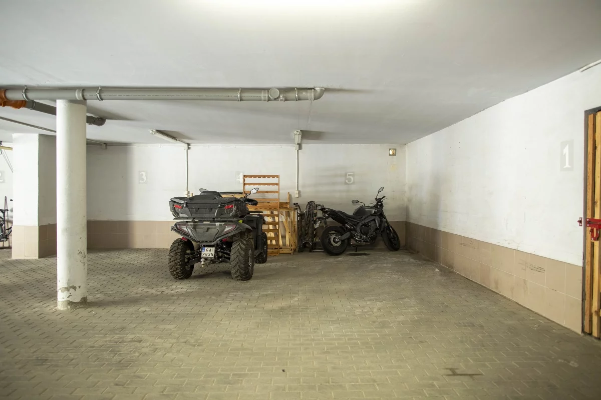 3 pokoje, mieszkanie 55,00 m², parter, oferta nr , 834152, Reda, Długa