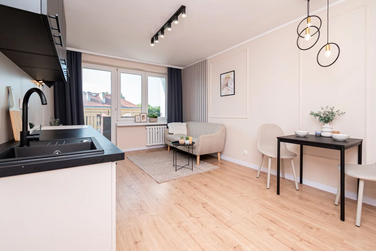 3 pokoje, mieszkanie 50,00 m², piętro 3, oferta nr , 834057, Ostrów Wielkopolski, Kopernika