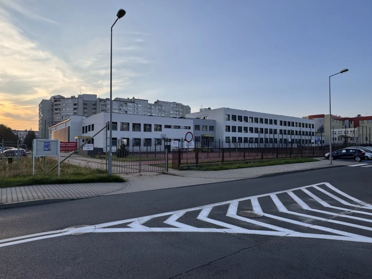 3 pokoje, mieszkanie 67,00 m², piętro 4, oferta nr , 833863, Polkowice, Ociosowa