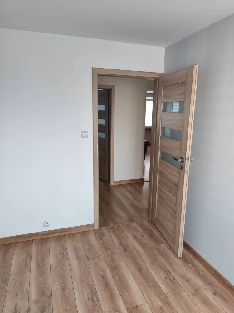 3 pokoje, mieszkanie 60,00 m², piętro 4, oferta nr , 831127, Lubaczów, Osiedle Unii Lubelskiej