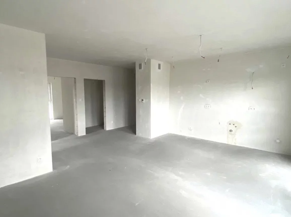 832681 - zdjęcie nr 2