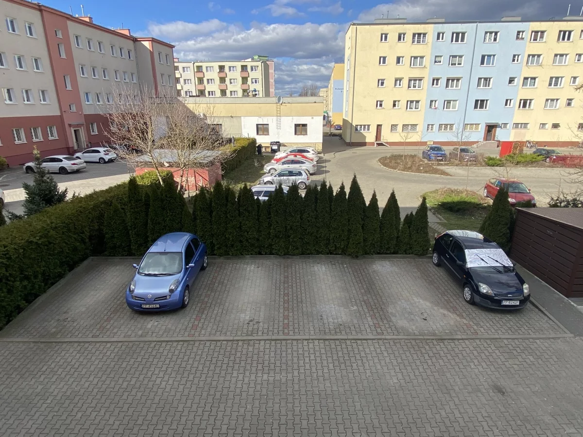 3 pokoje, mieszkanie 47,00 m², piętro 2, oferta nr , 833081, Piła, Sikorskiego