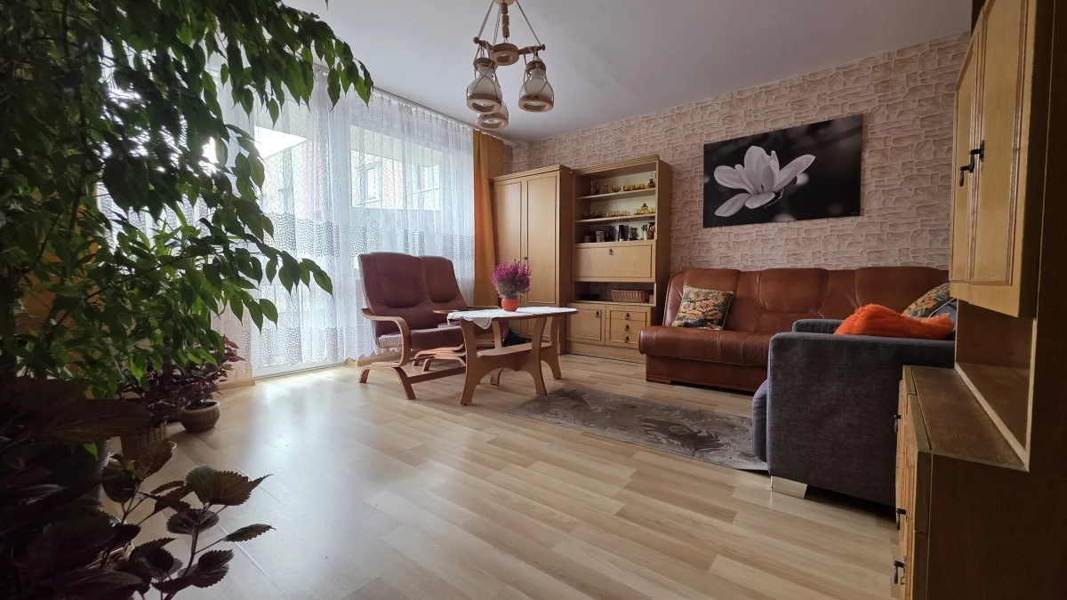 3 pokoje, mieszkanie 62,00 m², piętro 3, oferta nr , 834288, Łódź, Socjalna