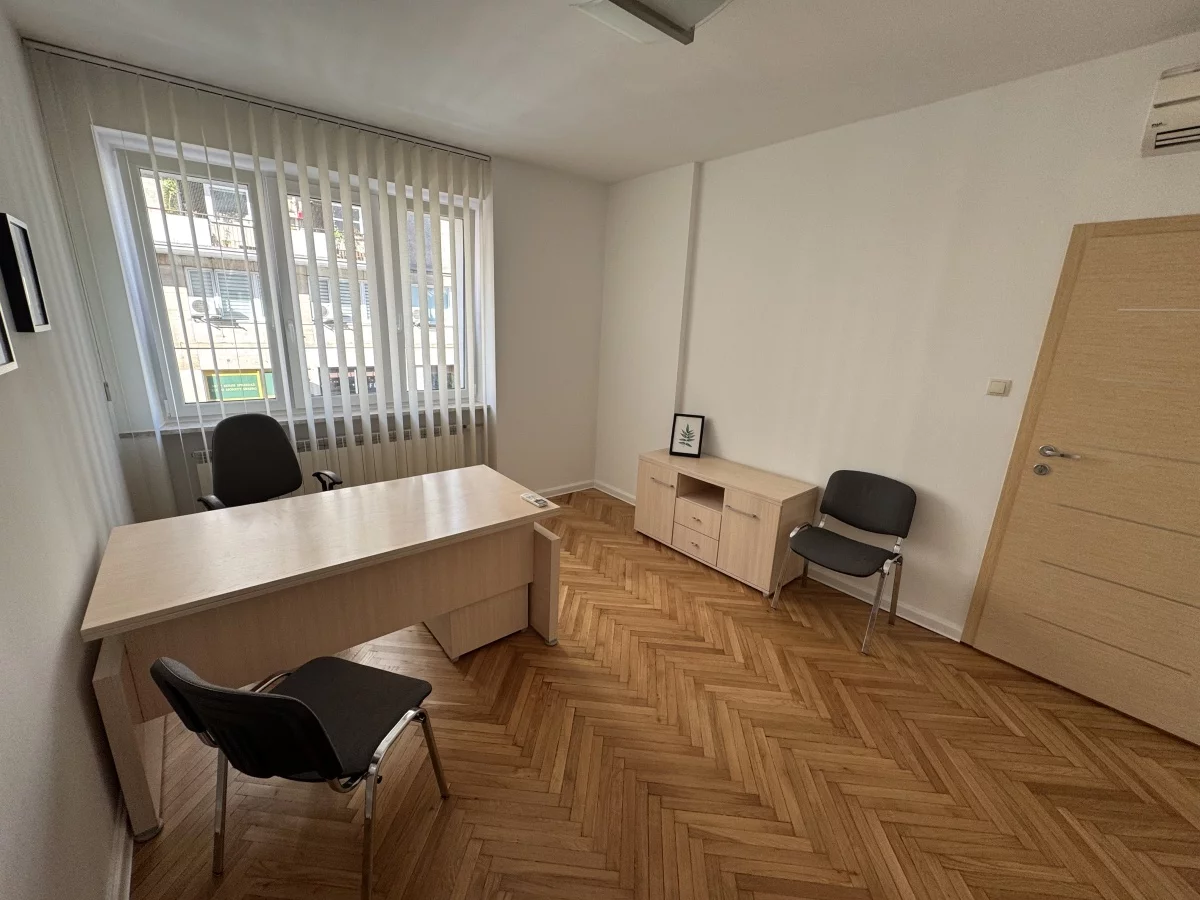 3 pokoje, mieszkanie 54,00 m², piętro 1, oferta nr , 834340, Warszawa, Śródmieście, Śródmieście, Marszałkowska