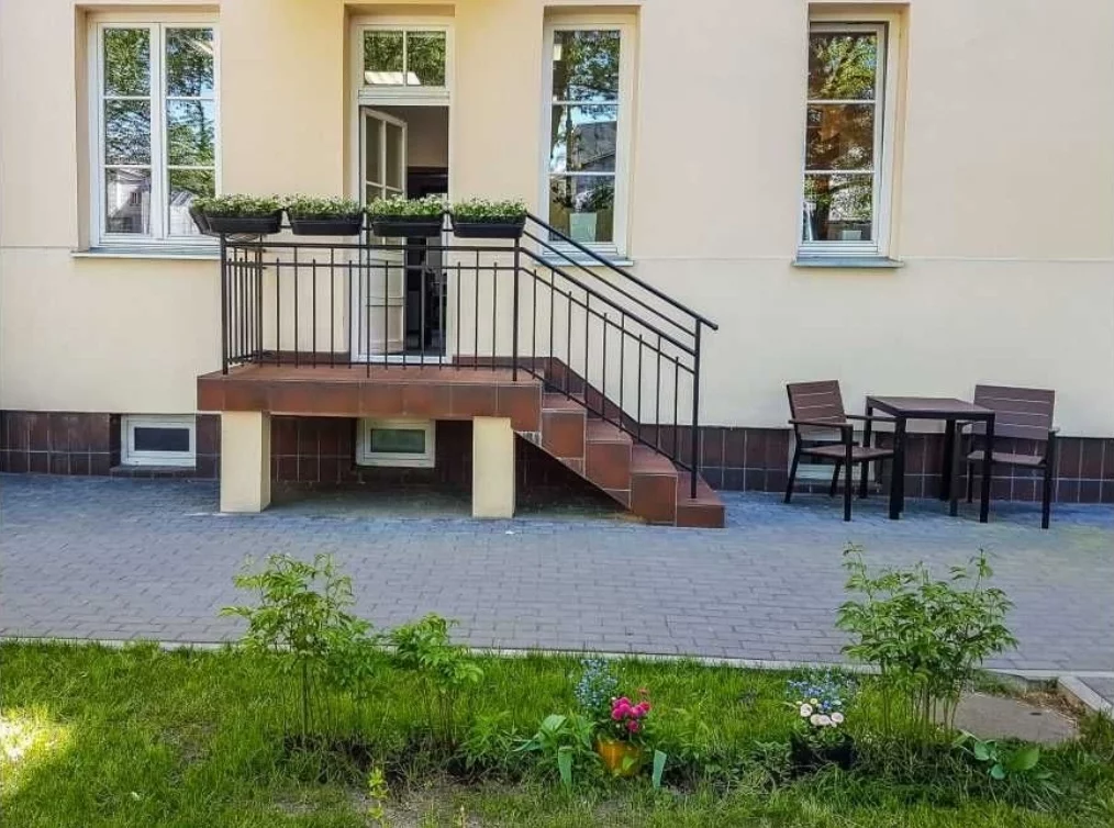 Apartament na sprzedaż, 74,00 m², 4 pokoje, piętro 1, oferta nr 830543