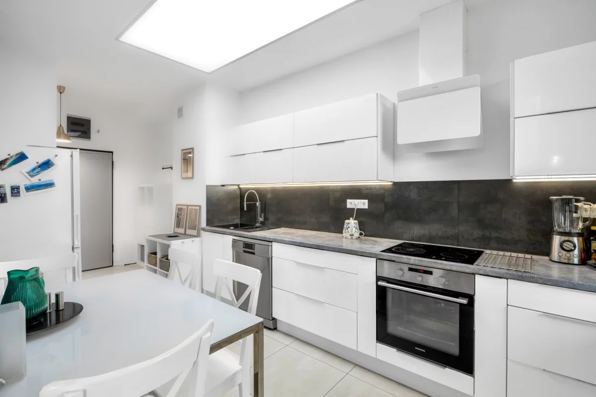 4 pokoje, mieszkanie 118,00 m², piętro 1, oferta nr , 833525, Warszawa, Wilanów, Wilanów, Prymasa Augusta Hlonda,