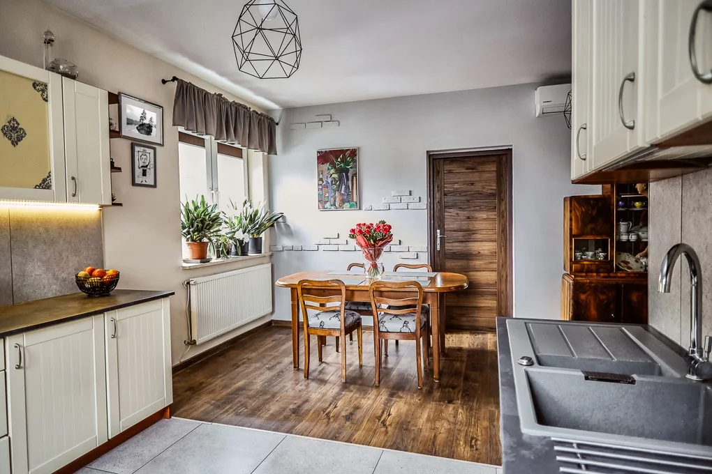4 pokoje, mieszkanie 72,00 m², piętro 1, oferta nr , 834256, Ząbki, Szwoleżerów