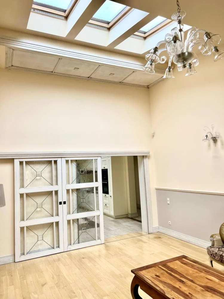5 pokoi, mieszkanie 201,00 m², piętro 3, oferta nr , 833828, Częstochowa, Waszyngtona