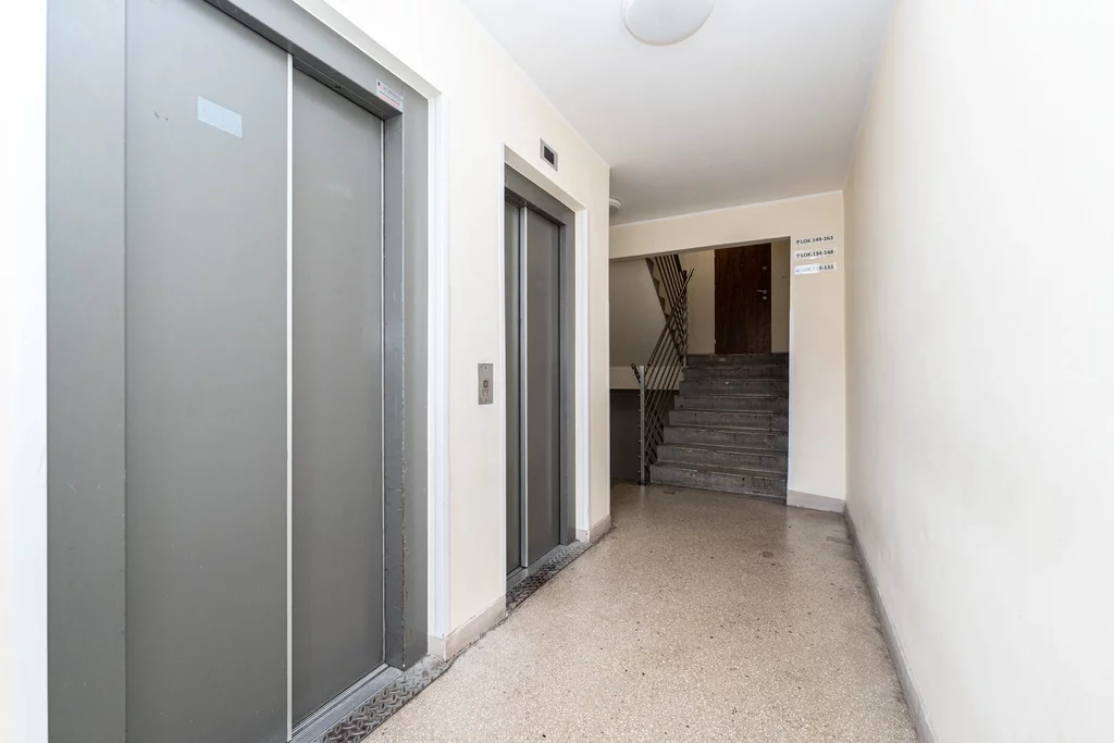 2 pokoje, mieszkanie 36,60 m², piętro 10, oferta nr , 25062/8647/OMS, Warszawa, Ochota, Ochota, Grójecka