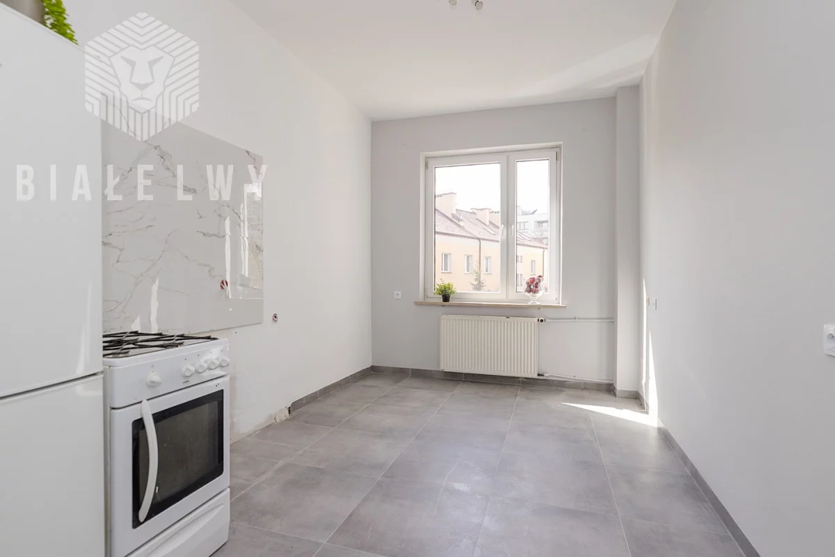 Dom 305,80 m², oferta nr , BLN685271, Grodzisk Mazowiecki