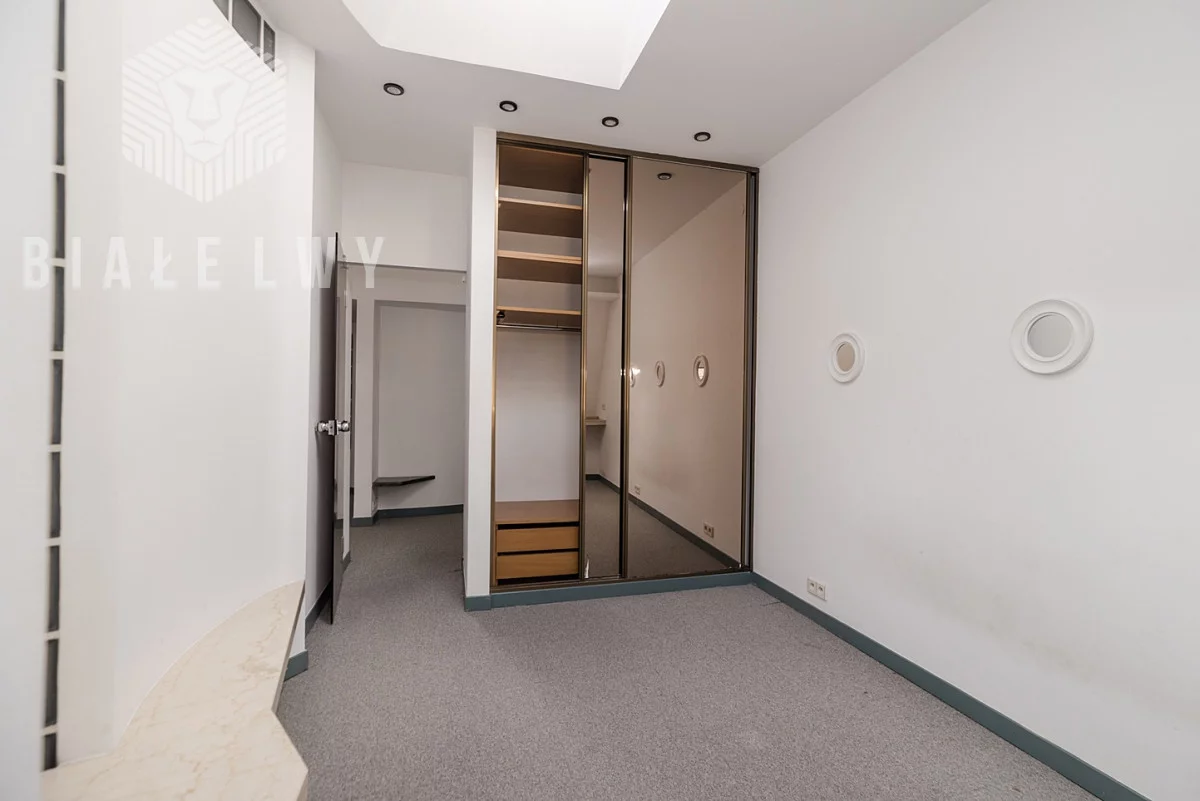 Dom 305,80 m², oferta nr , BLN685271, Grodzisk Mazowiecki