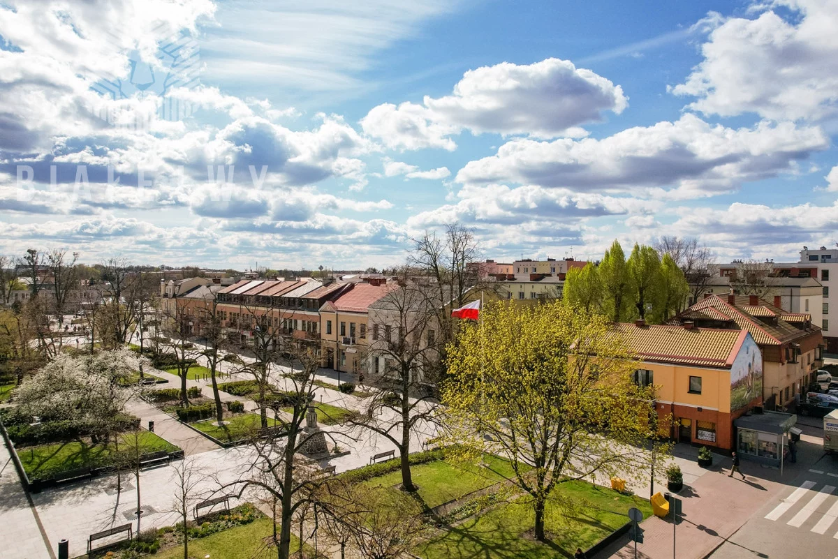 Dom 305,80 m², oferta nr , BLN685271, Grodzisk Mazowiecki