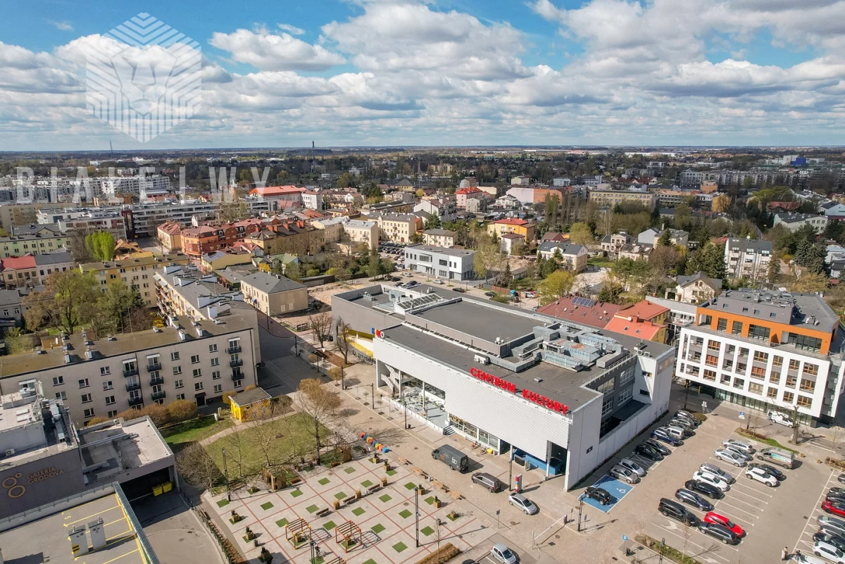 Dom 305,80 m², oferta nr , BLN685271, Grodzisk Mazowiecki