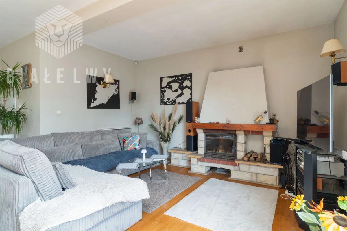 Dom 260,67 m², oferta nr , BLN800250, Sulejówek, 11 Listopada