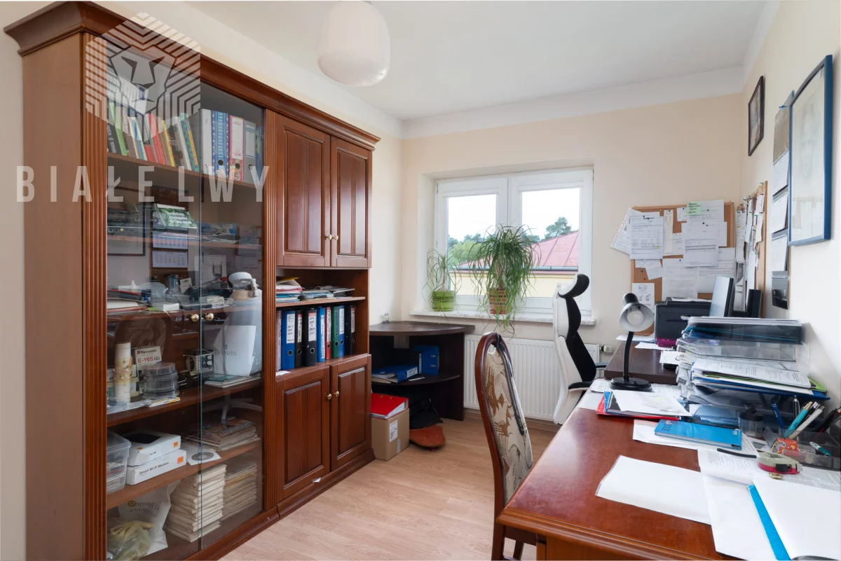Dom 260,67 m², oferta nr , BLN800250, Sulejówek, 11 Listopada