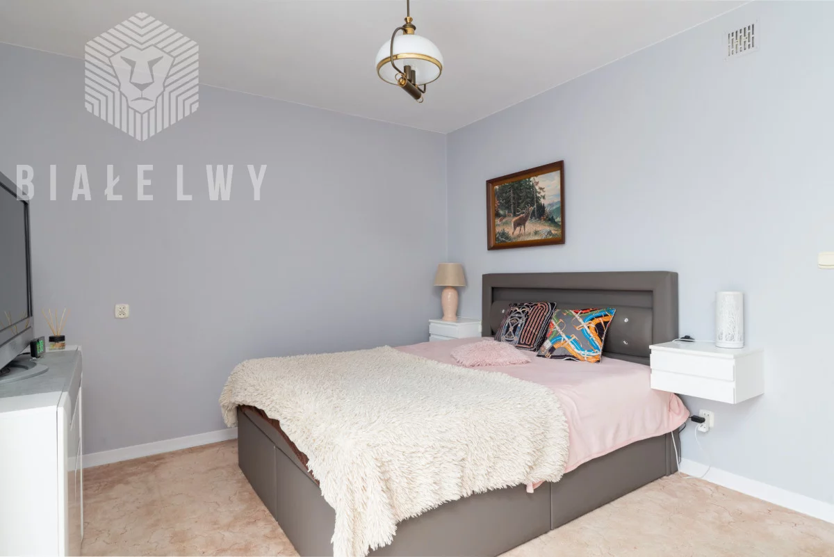 Dom 260,67 m², oferta nr , BLN800250, Sulejówek, 11 Listopada