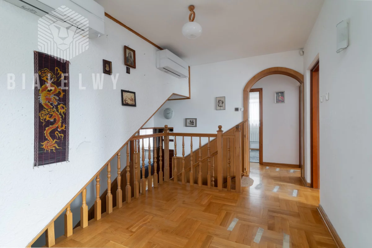 Dom 551,91 m², oferta nr , BLN809043, Kobyłka, Kwiatowa