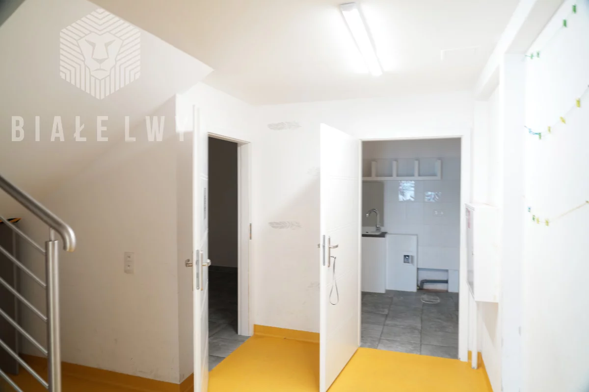Lokal użytkowy 403,30 m², oferta nr , BLN106718, Warszawa, Aleja Jana Pawła Ii