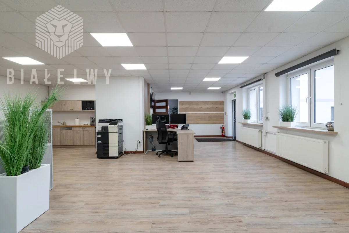 Obiekt 551,91 m², oferta nr , BLN406705, Kobyłka, Kwiatowa