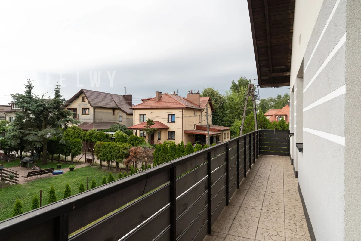 Obiekt 551,91 m², oferta nr , BLN406705, Kobyłka, Kwiatowa