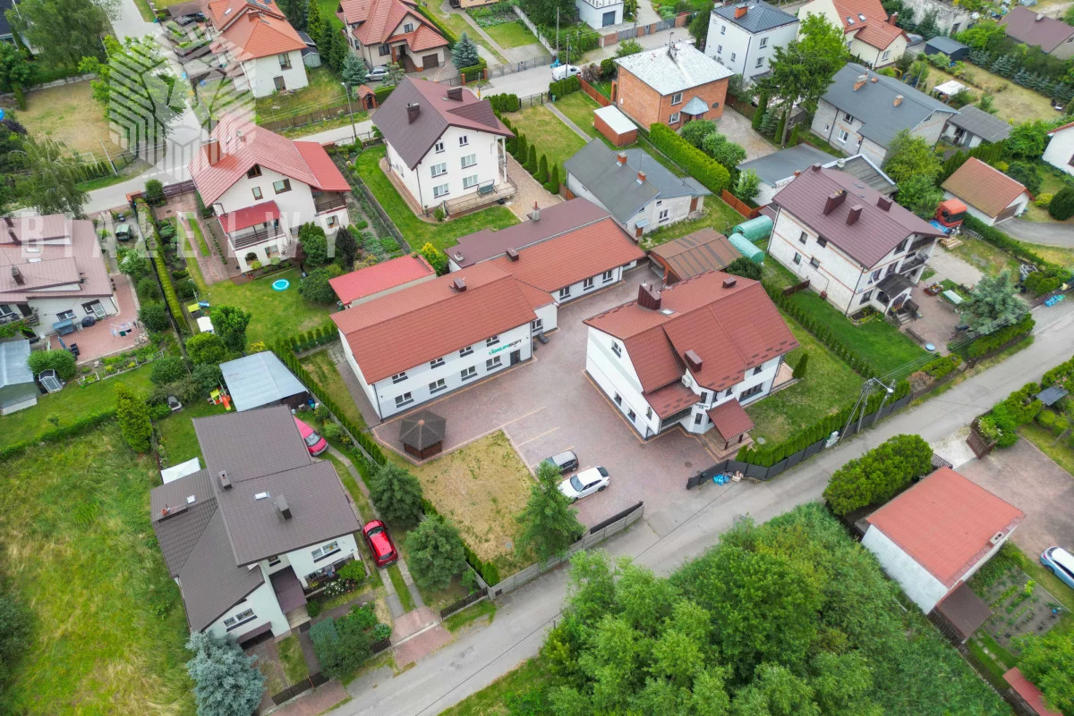 Obiekt 551,91 m², oferta nr , BLN406705, Kobyłka, Kwiatowa