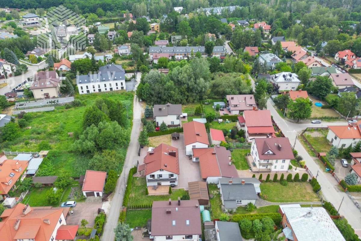 Obiekt 551,91 m², oferta nr , BLN406705, Kobyłka, Kwiatowa