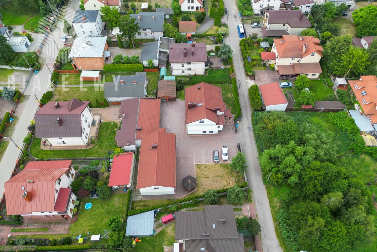 Obiekt 551,91 m², oferta nr , BLN406705, Kobyłka, Kwiatowa