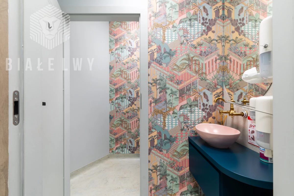Lokal użytkowy 233,00 m², oferta nr , BLN219522, Warszawa, Ursynów, Ursynów, Wilhelma Konrada Roentgena