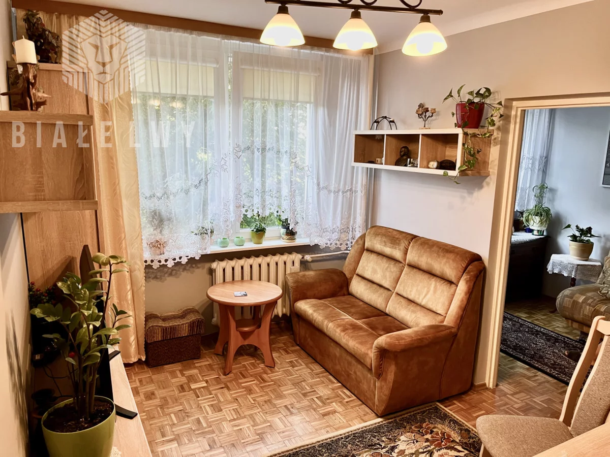 Mieszkanie na sprzedaż, 33,50 m², 2 pokoje, 3 piętro, oferta nr BLN576942