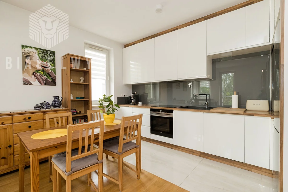 3 pokoje, mieszkanie 68,18 m², piętro 2, oferta nr , BLN446360, Góra Kalwaria, Por. Jana Białka