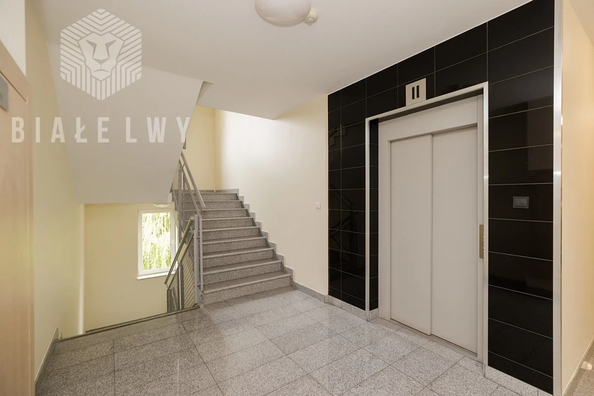 3 pokoje, mieszkanie 68,18 m², piętro 2, oferta nr , BLN446360, Góra Kalwaria, Por. Jana Białka