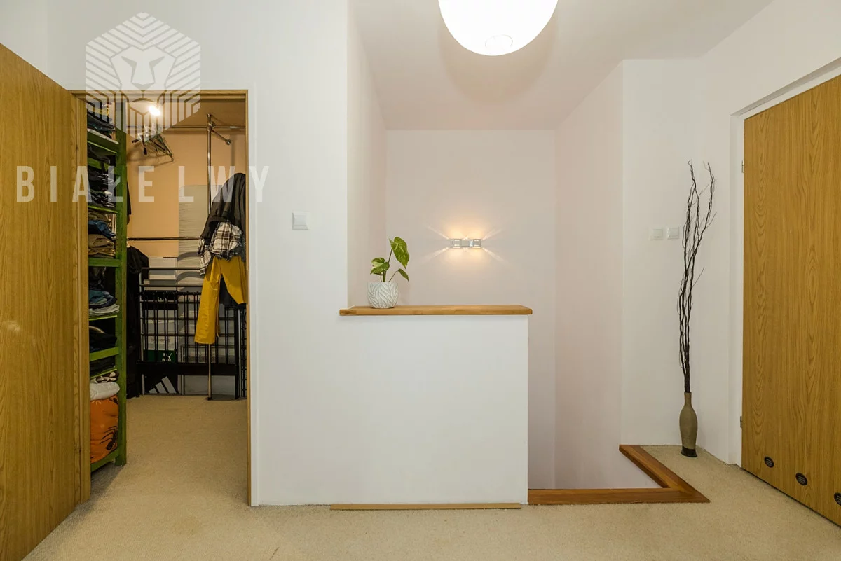 6 pokoi, mieszkanie 115,50 m², piętro 3, oferta nr , BLN770071, Piaseczno, Pelikanów