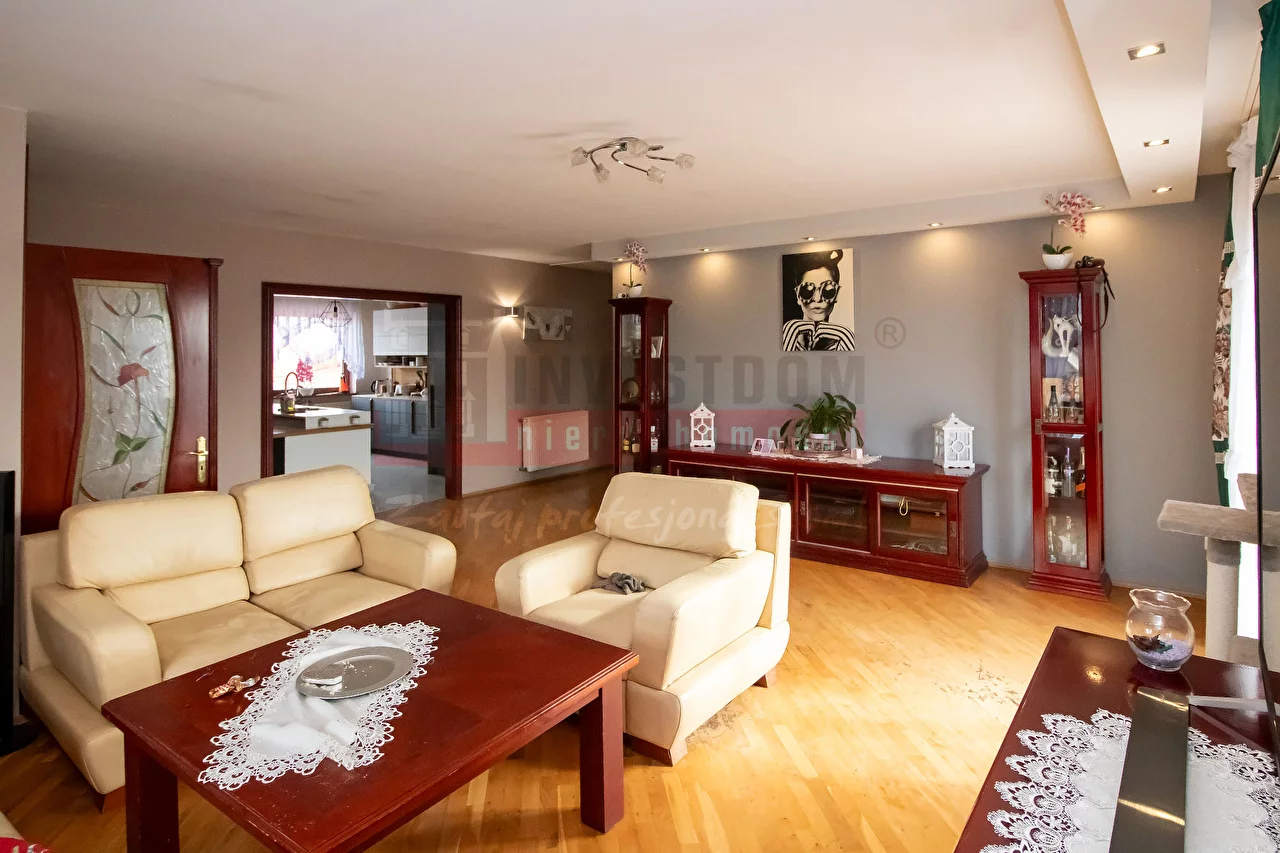 Lokal użytkowy 1 250,00 m², oferta nr , 16341, Kolanowice