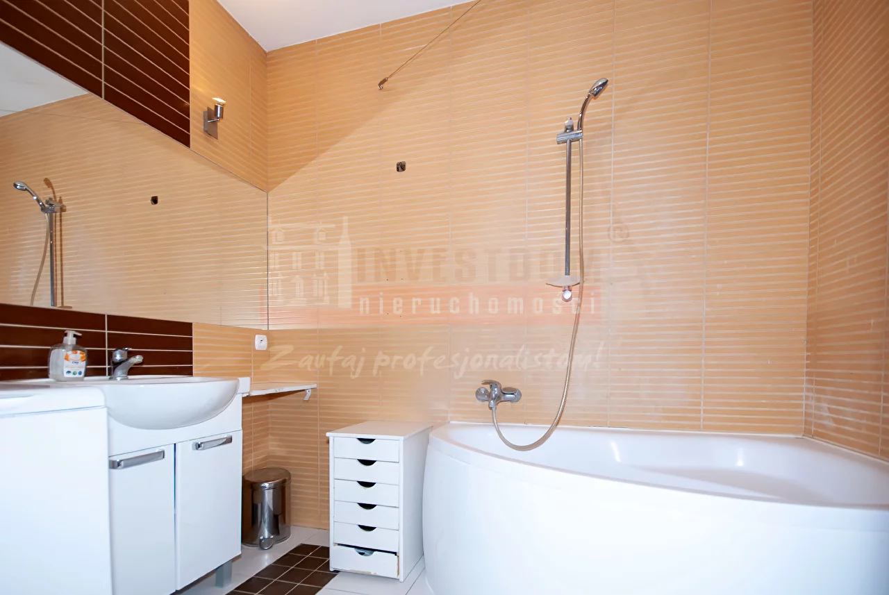 3 pokoje, mieszkanie 120,00 m², piętro 1, oferta nr , 16141, Opole
