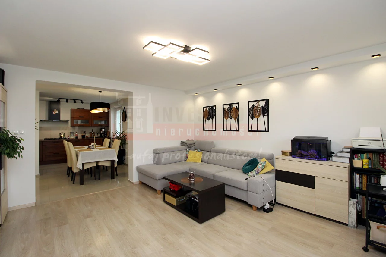 4 pokoje, mieszkanie 84,55 m², piętro 4, oferta nr , 16387, Krapkowice